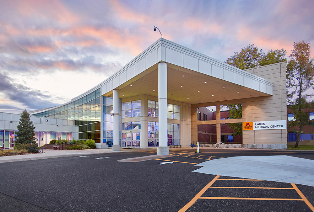 M Health Fairview Lakes Medical Center